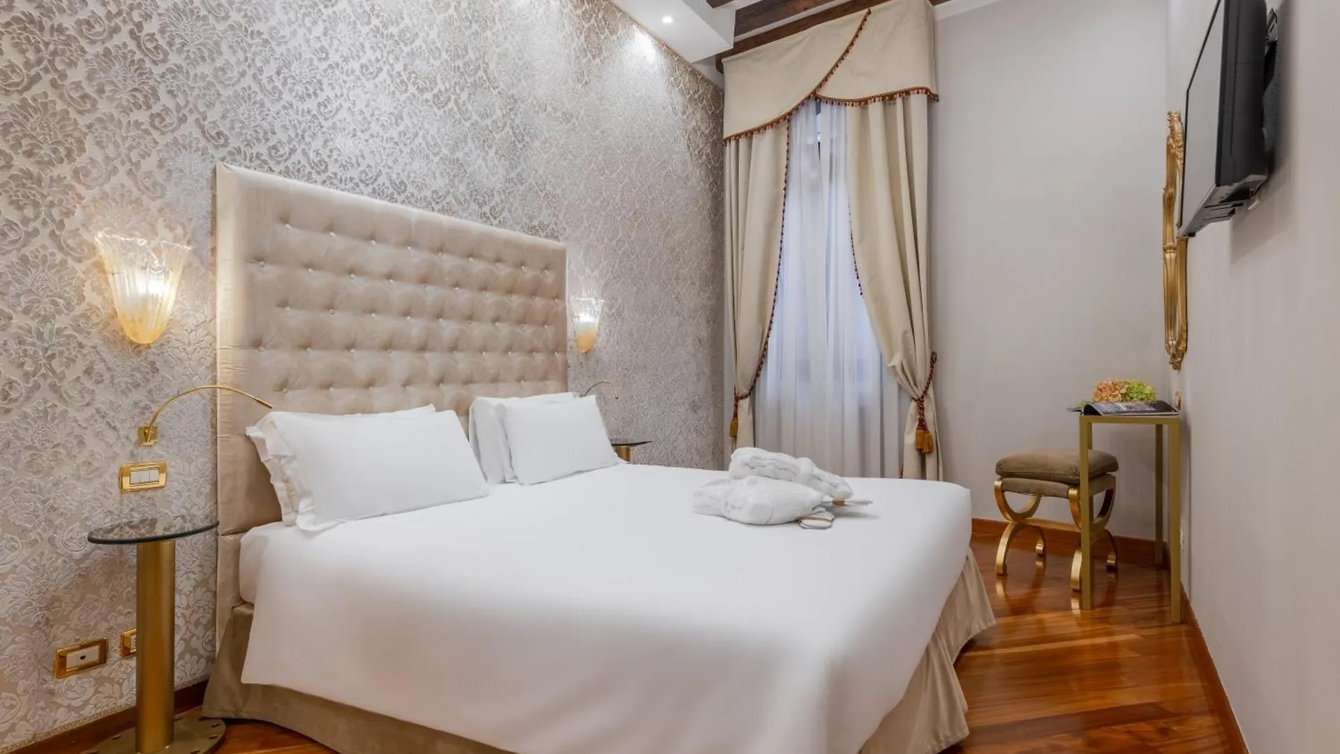 Ca Dell'Arte Suite Venedig 0*,  Italien